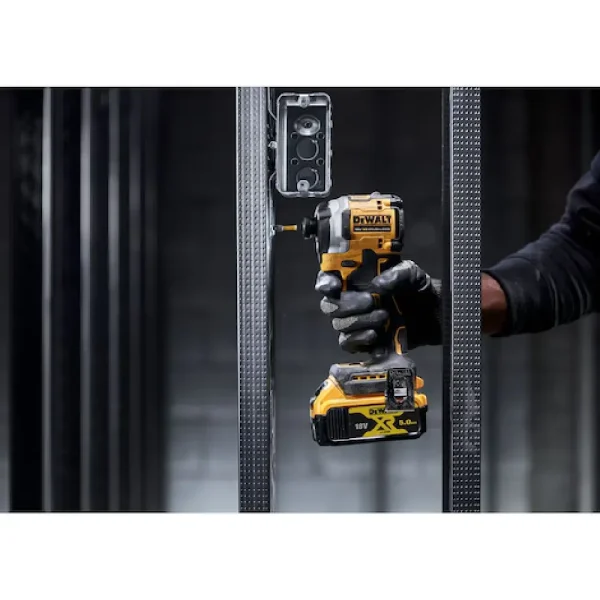 DeWALT Aku kompaktni udarni odvijač - zavrtač XR 18V DCF850NT - 208 Nm (Solo) - Image 5