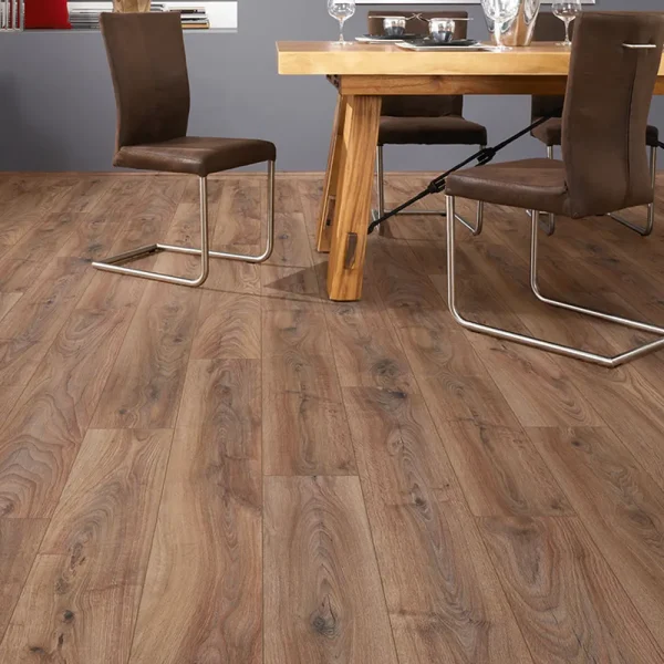 Kronospan Laminat 5948 12 mm V4 - Neutral Renaissance Oak - Image 4