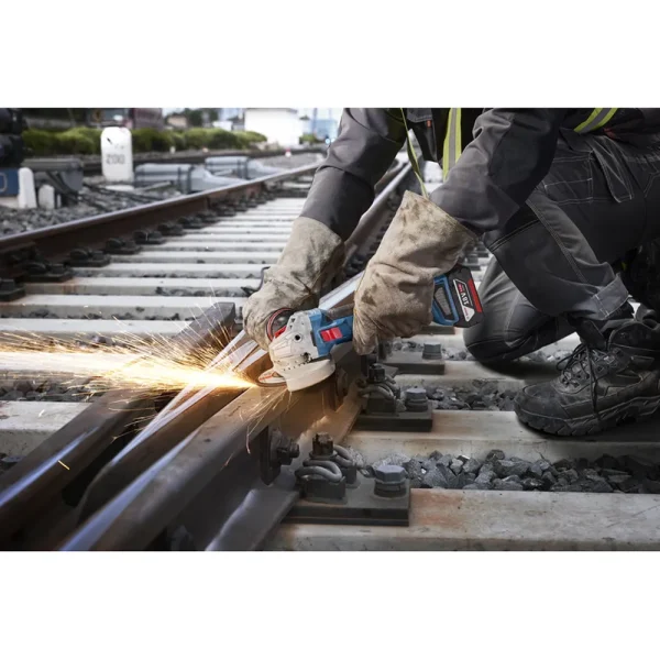 BOSCH Aku ugaona - kutna brusilica GWS 18V-11 Professional - 125 mm / 1100 W (Solo) - Image 5