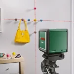 BOSCH Laserski nivelir križni Quigo Plus + stativ i ploča za ciljanje | Home & Garden - Image 6