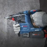 BOSCH Set aku alata: čekić bušilica GBH 18V-22 + odvijač GSR 18V-65 + brusilica GWS 18-8 + 2x baterija GBA 18V 4.0 Ah + punjač GAL 18V-40 Professional - Image 5